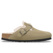 Birkenstock Boston clog in beige taupe suede with lamb fur
