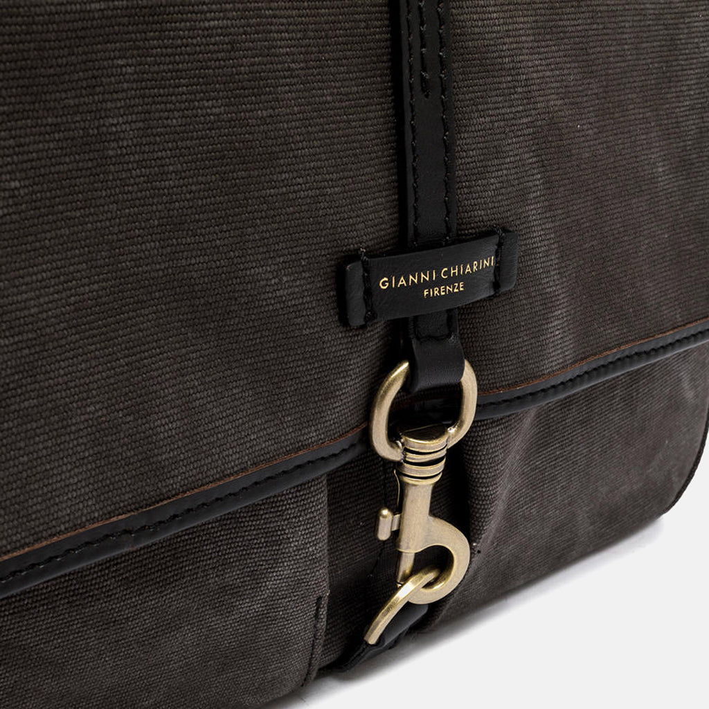 AI25---gianni chiarini---11625()COMM TD1657 GRIGIO NERO_5_P