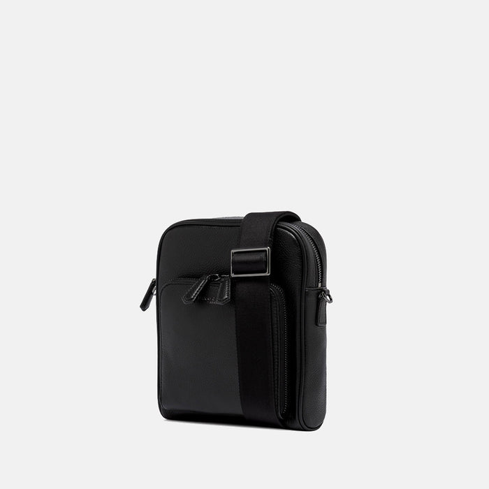 AI25---gianni chiarini---B18269 GRNCRV001 NERO_1_P