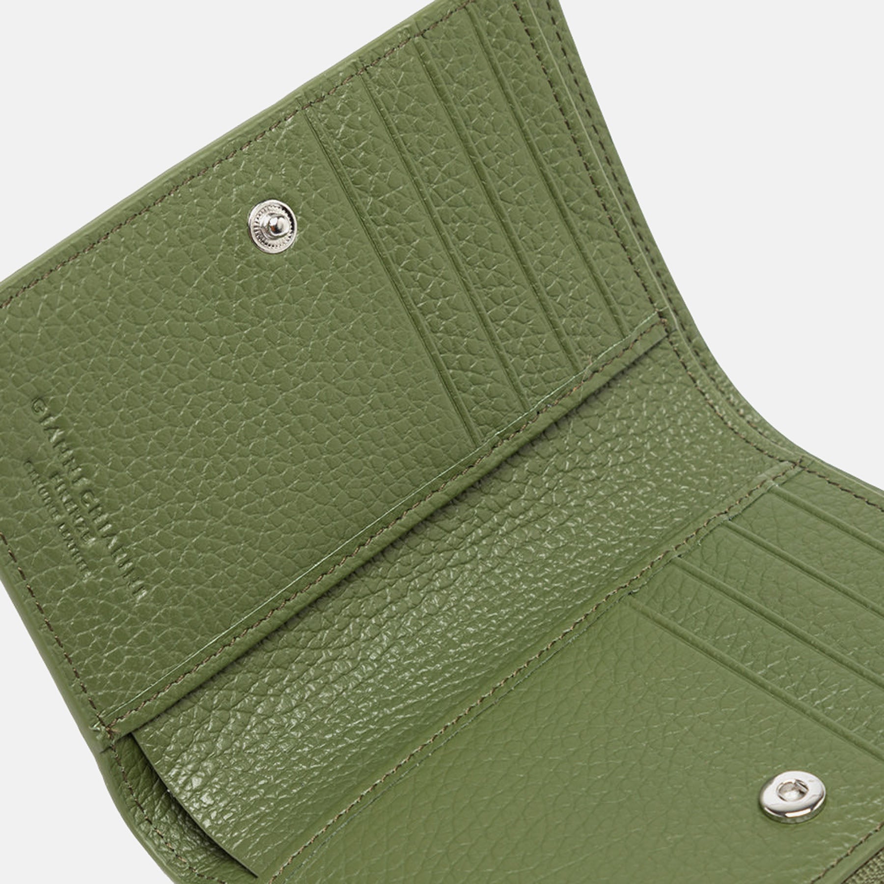 AI25---gianni chiarini---PF6003 GRN14051 DEEP FIR_4_P