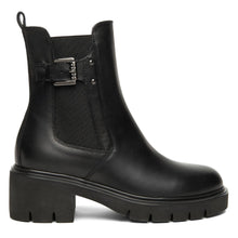 NeroGiardini women's Chelsea boots in black leather with comfortable mid heel
