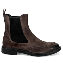 Chelsea brogue