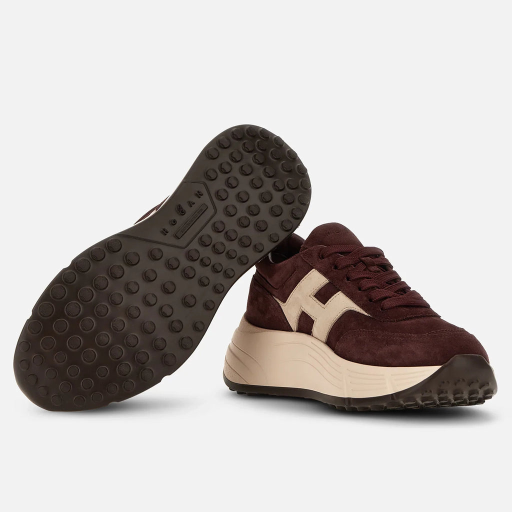 AI26---hogan---HXW6690FR30U5W0CP3_4_P