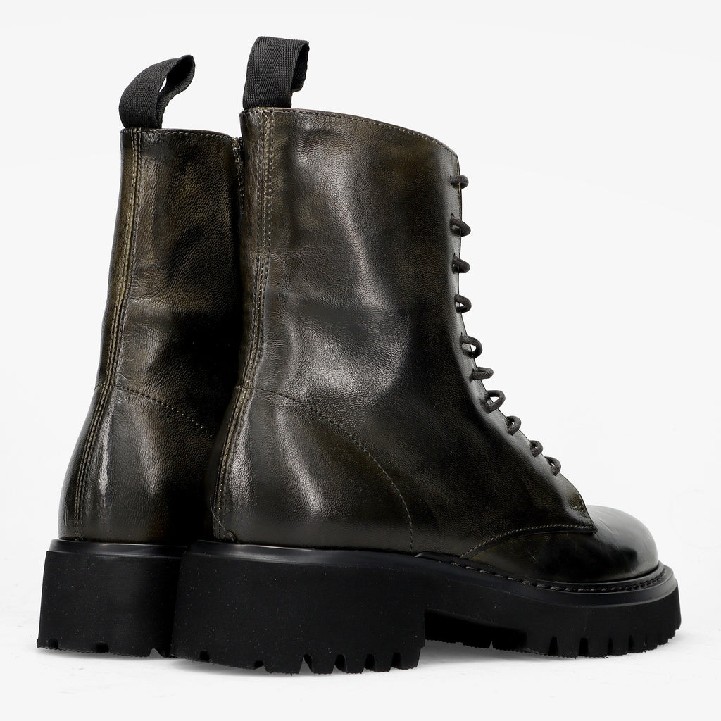 AI26---pawelks---W1166CRUST BOSCO_3_P