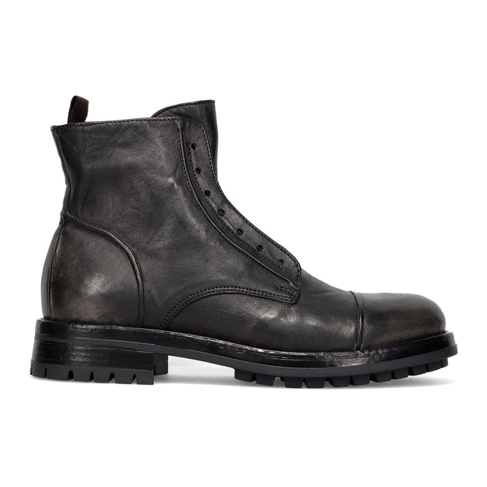 PAWELKS: Women's Walker ankle boot in dark grey antiqued leather with tank sole