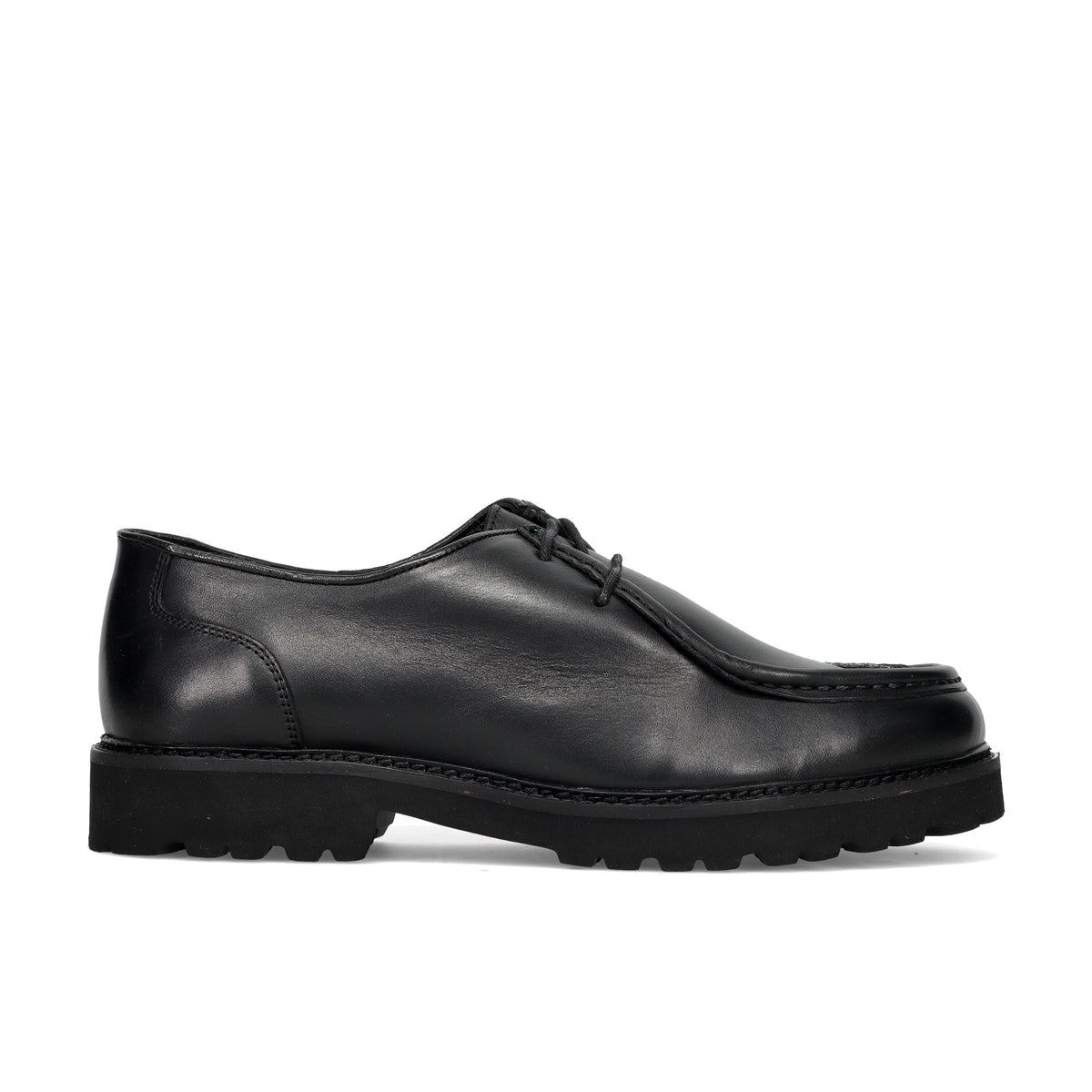 SANGIORGIO: Men's engineer-style lace-up shoe in soft black leather with a lugged rubber sole