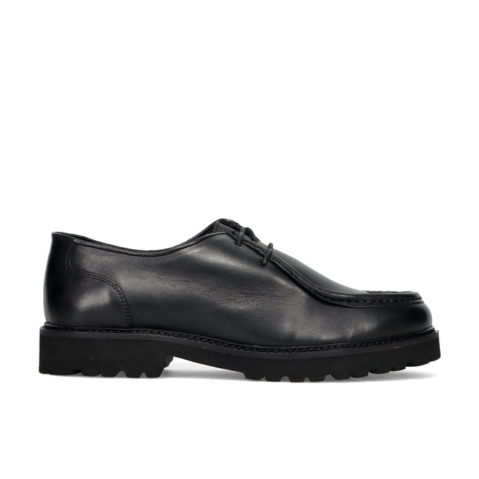 SANGIORGIO: Men's engineer-style lace-up shoe in soft black leather with a lugged rubber sole