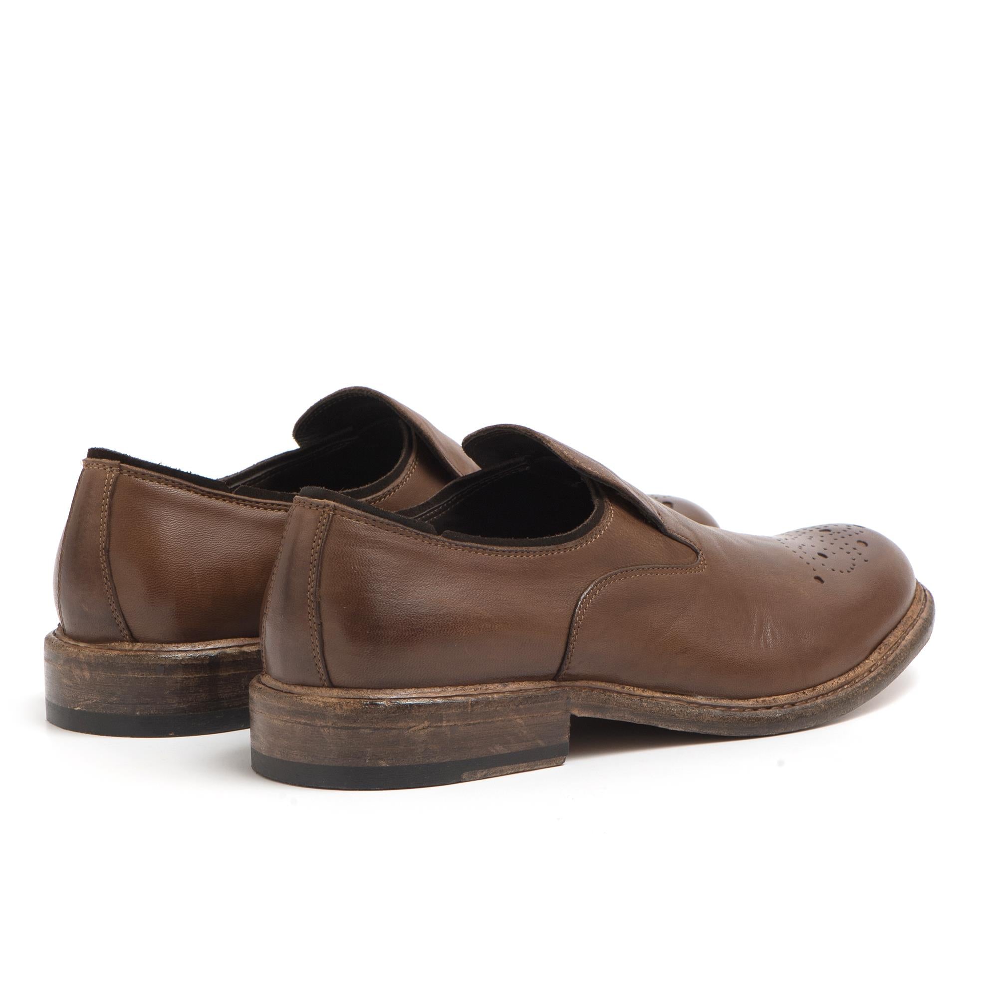 Brown leather slip-on with perforations