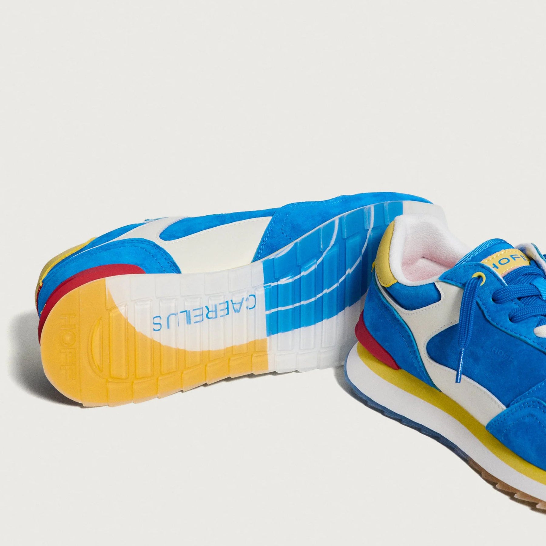 PE25---hoff---22402612CAERULEUS MAN_3_P