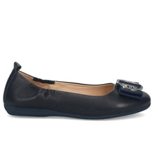 The ballerina in soft blue leather with silver buckle and bow
