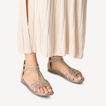 Flat gladiator sandal Tamaris beige with platinum geometric decorations