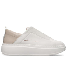 Wembley slip-on white rose