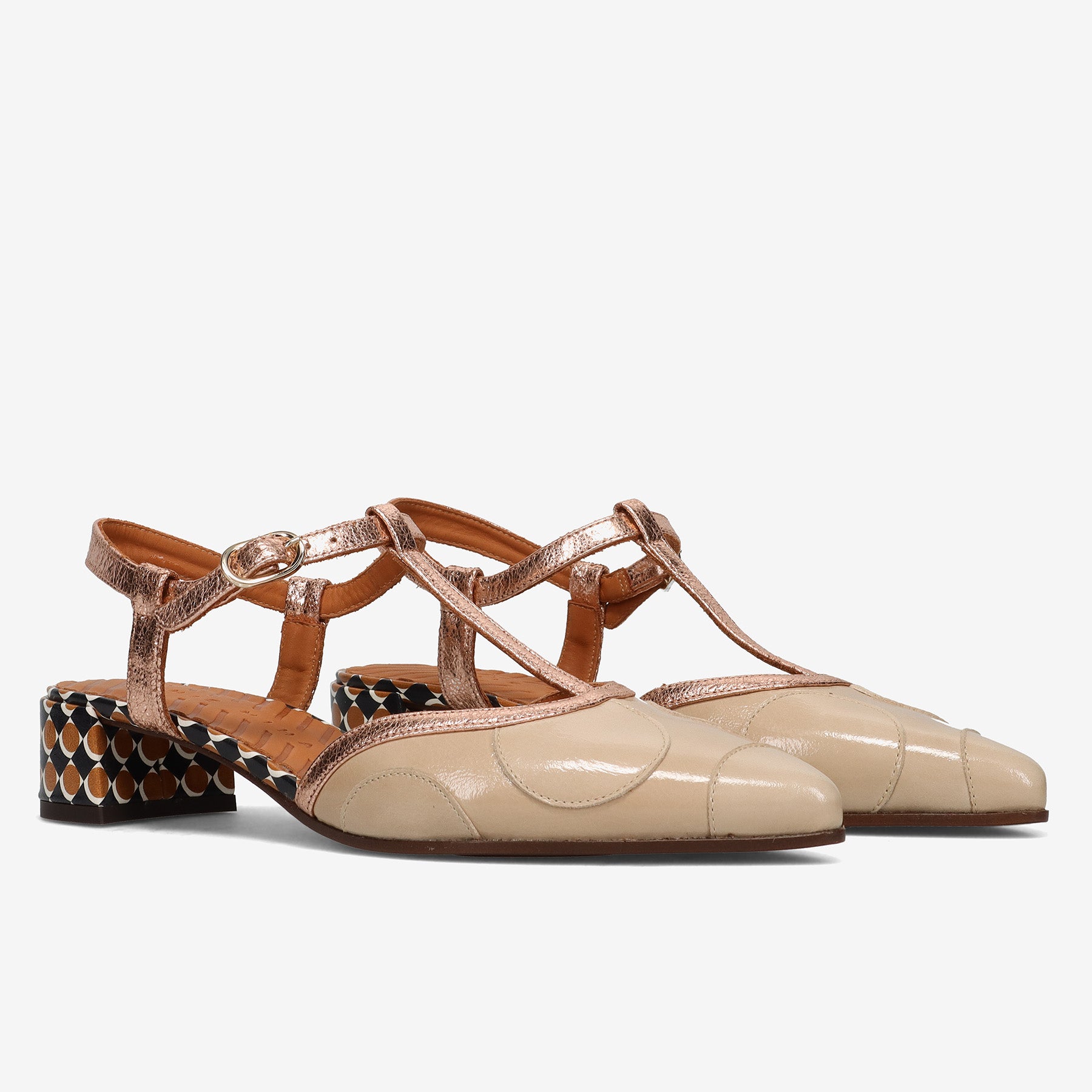 PE26---chie mihara---HAMELSUCRE SAND_1_P