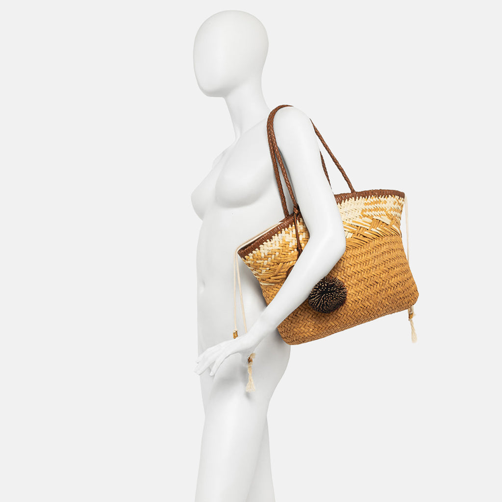 PE26---gianni chiarini---11312 COMM STRAWINT064_5_P