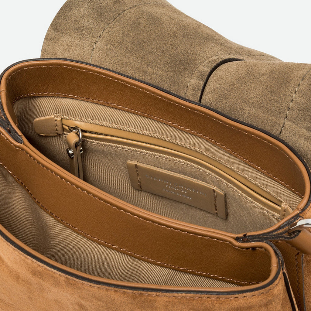 PE26---gianni chiarini---12386 CMBRC1478_5_P