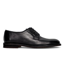 Black grained Derby
