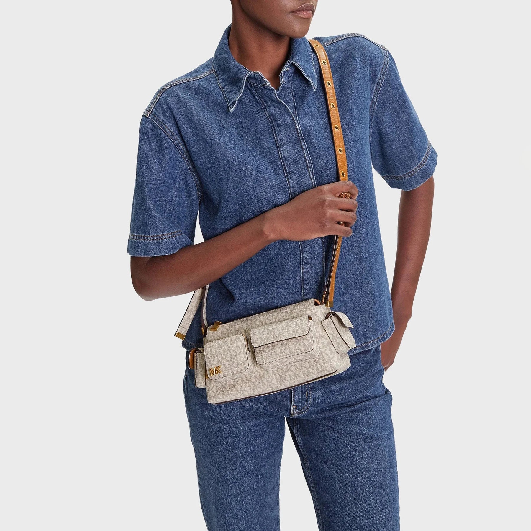 PE26---michael michael kors---32S5AM3C5B149_1_P