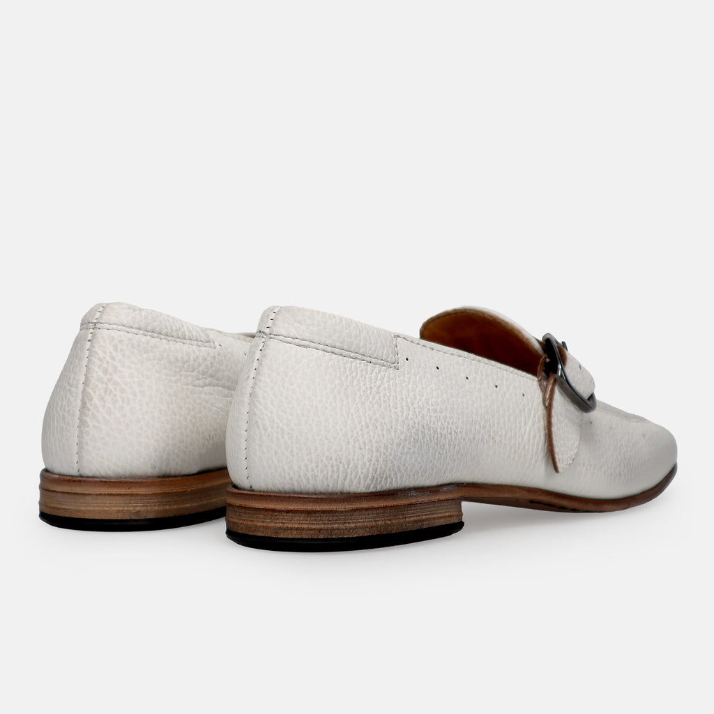 PE26---pawelks---W1200BOAT WHITE_3_P